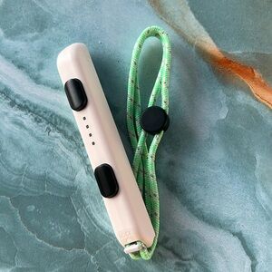 Nintendo Switch Joy-Con Controller Strap white w/green strap - Animal Crossing